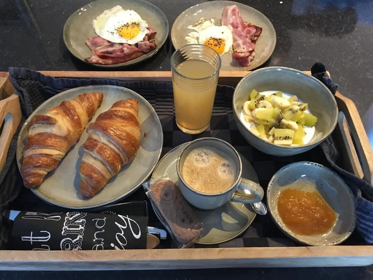 B&B Den Biesthoek Grimbergen Guest house